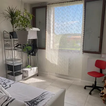 Πανσιόν Camera Monica Πεσκιέρα ντελ Γκάρντα